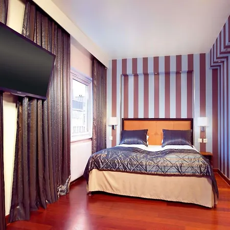 Astoria Отель Хамар