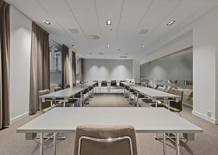 Hotel Clarion Collection Astoria 4*