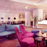 Astoria Hotel 4*